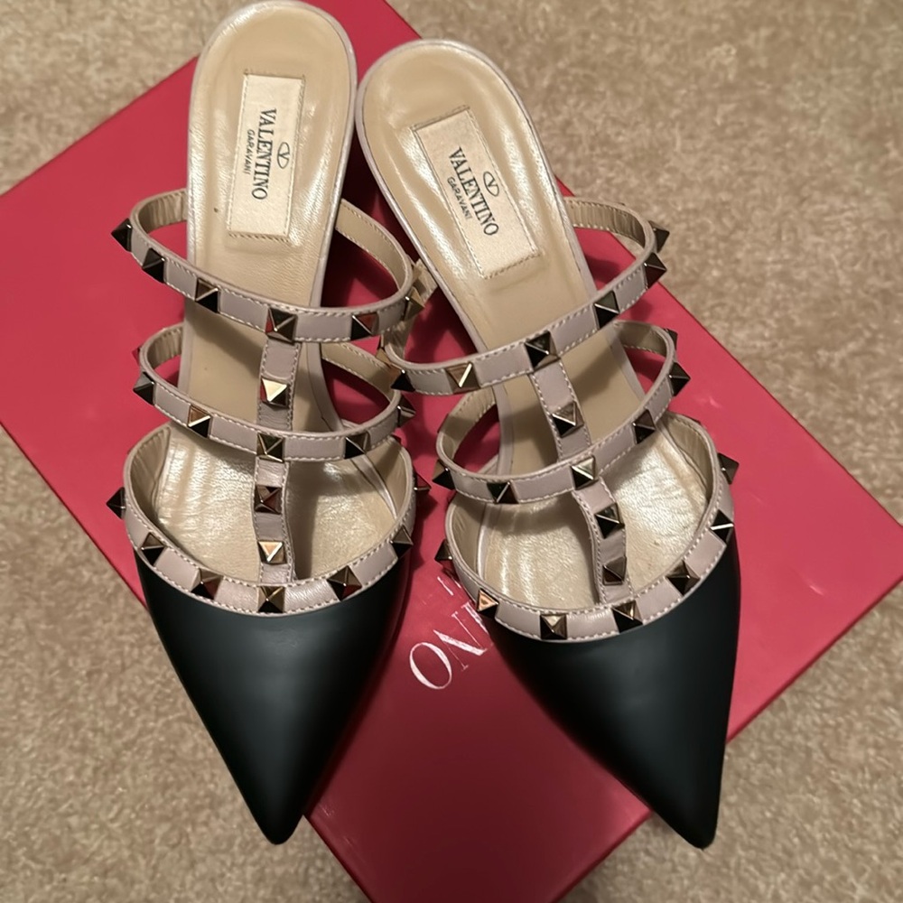 Valentino Garavani rockstud heels
